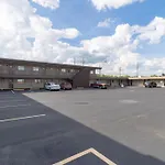 Dubois Manor Motel